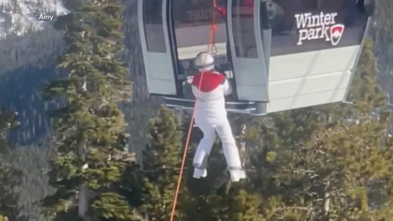 WATCH:  174 people rescued after ski gondola malfunctions at Colorado resort