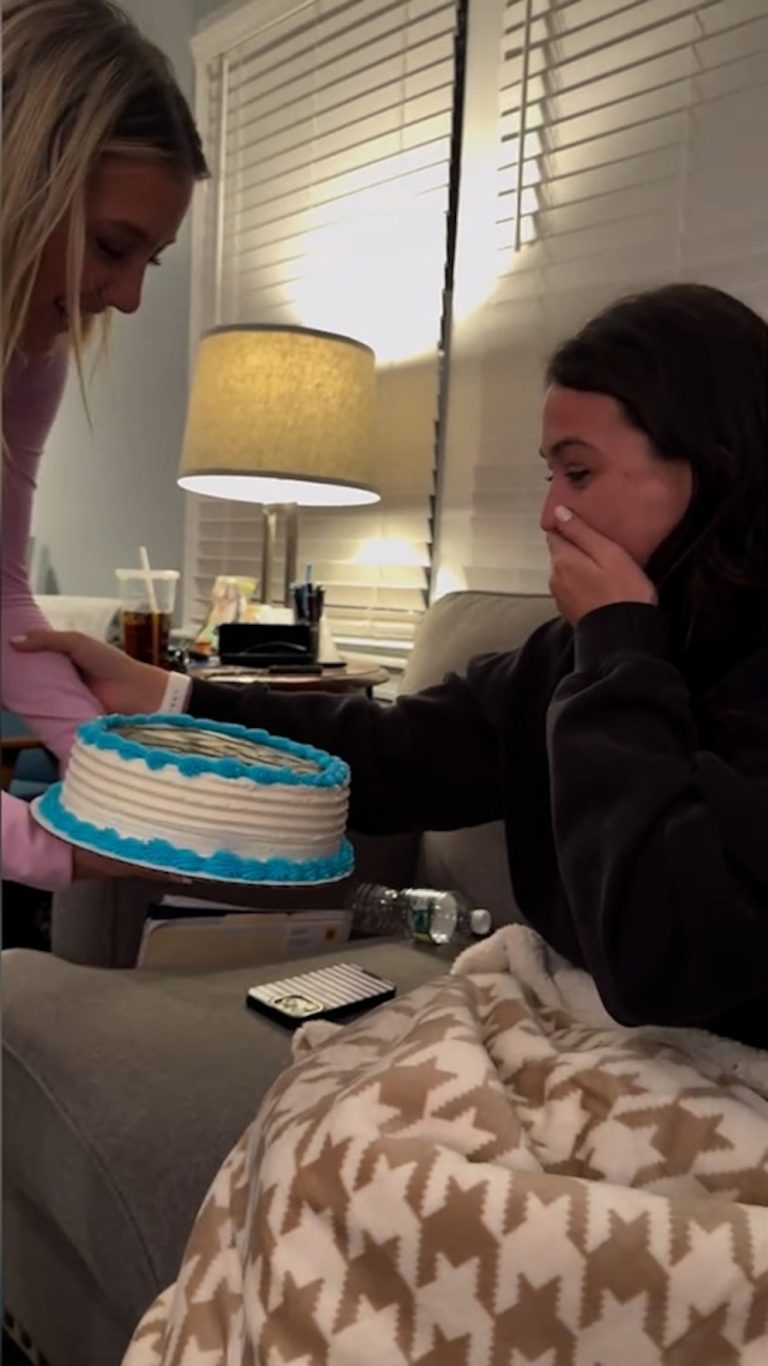 WATCH:  Wife reacts after receiving cake decorated with favorite 'Fourth Wing' character