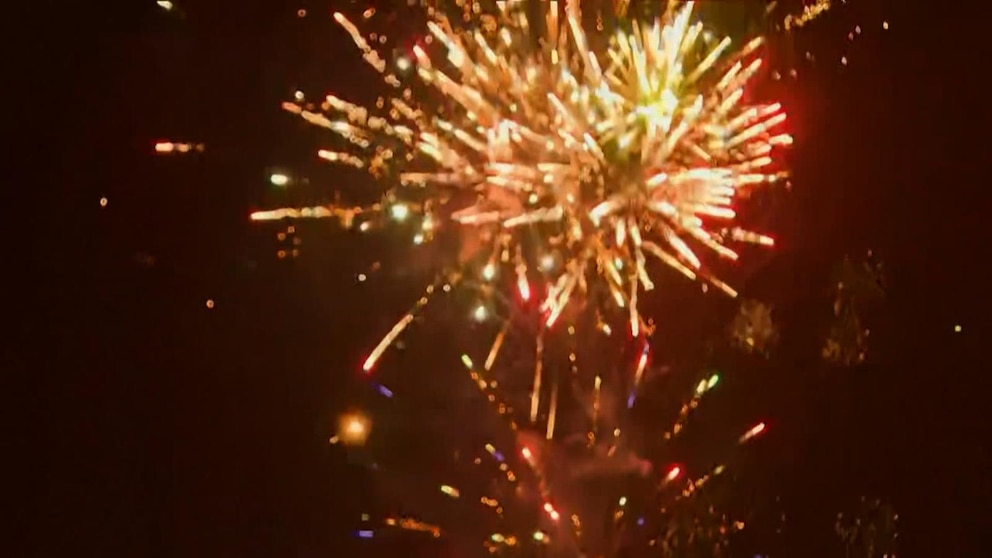 WATCH: Karachi, Pakistan, kicks off 2025 with attempted record-breaking firework show