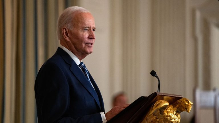 Biden issues 2,500 commutations and sets a record for clemency : NPR