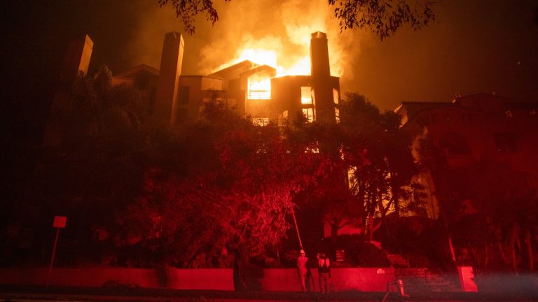 California fires live updates: LA sheriff says city looks like ‘atomic bomb dropped’