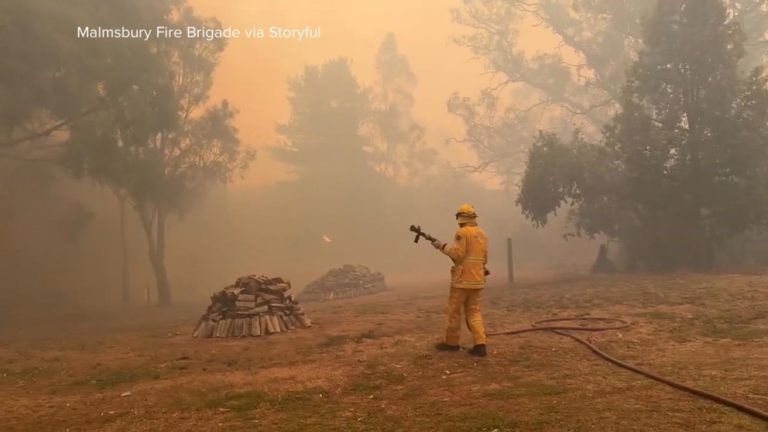 WATCH:  Wildfires rage in Australia