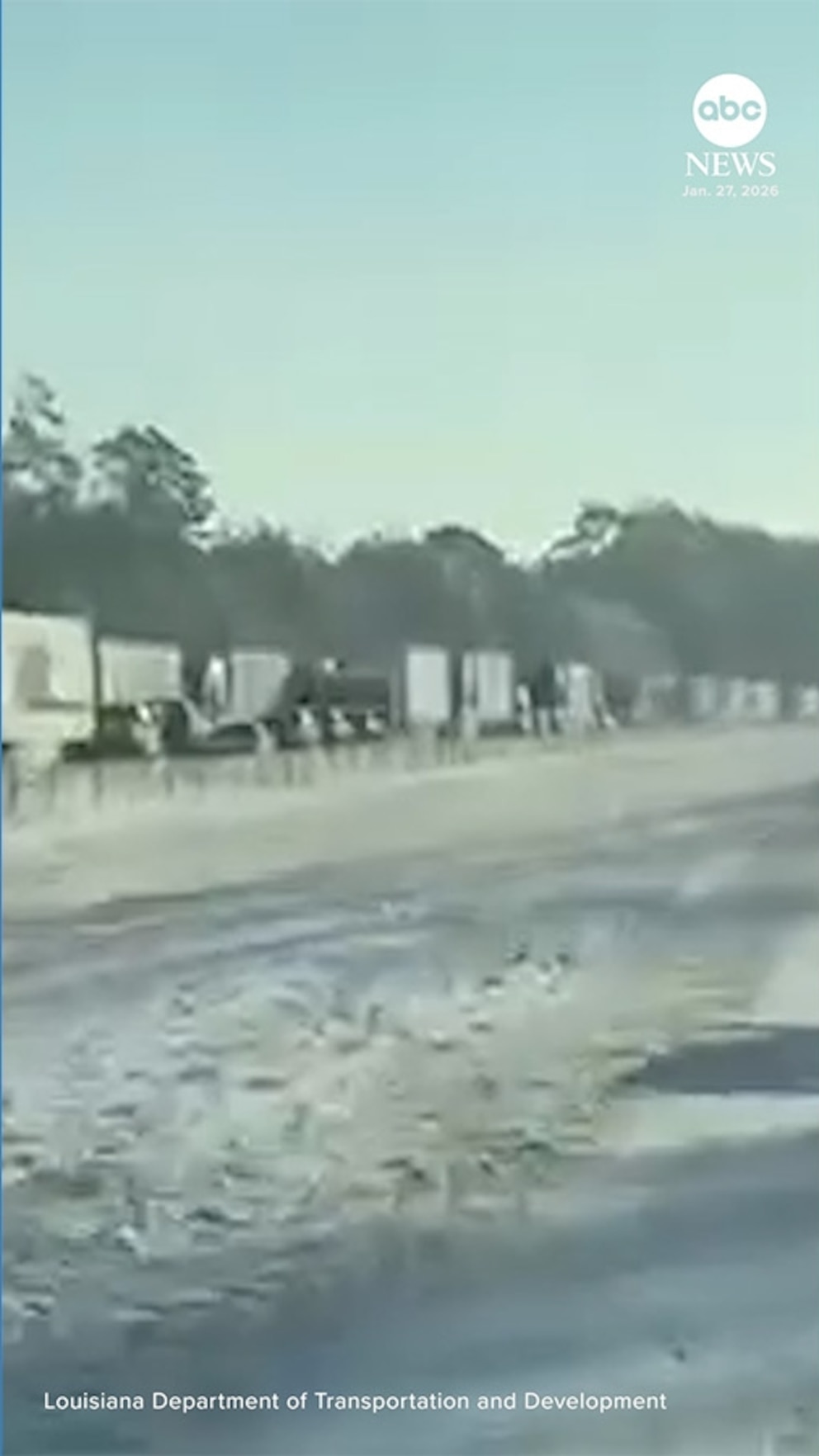 Video Backup of 18-wheelers on Louisiana highway in aftermath of winter storm