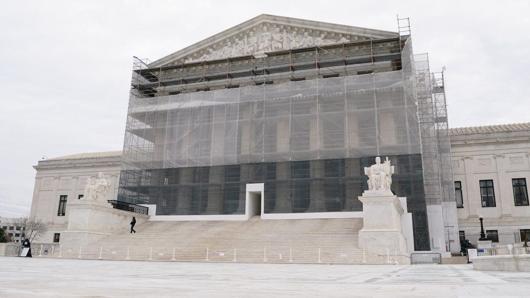 Supreme Court invalidates most of Trump's tariffs