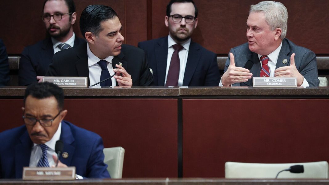 Republicans join Democrats to investigate DOJ on missing Epstein files : NPR